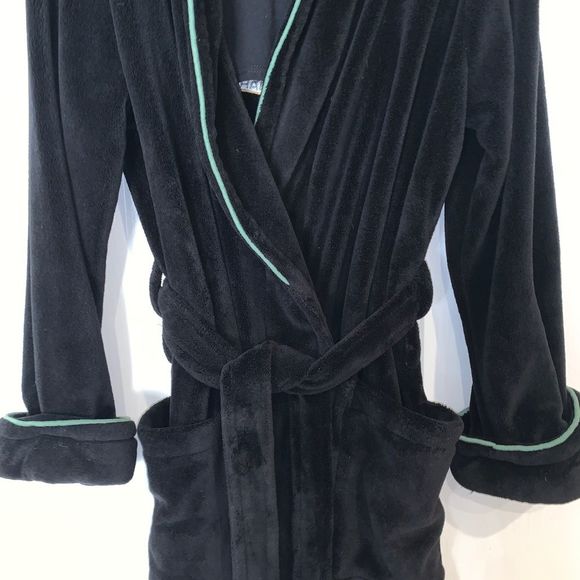 Tommy Bahama Thick Terry Spa Bath Robe - Picture 5 of 9